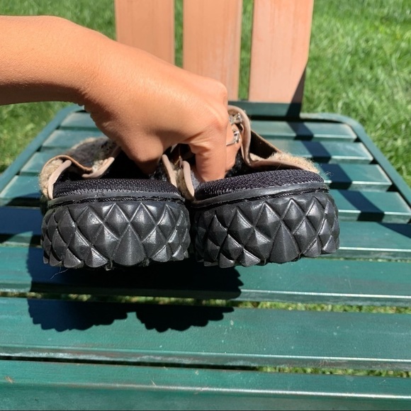 Corkys Footwear Brown Fleece Clogs - Picture 2 of 6